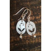 Load image into Gallery viewer, Sterling silver lily of the valley earrings