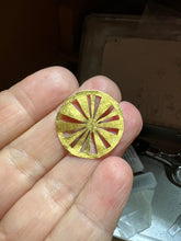 Load image into Gallery viewer, Keum-boo Golden Sunburst Necklace