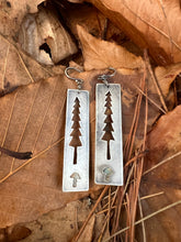 Load image into Gallery viewer, Pine trees and and 7 dwarves Variscite Boulders