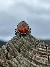Load image into Gallery viewer, Orange kyanite with a triple wire band ring