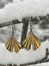 Load image into Gallery viewer, Keum-boo Gingko Leaf Earrings in 24K Gold and Silver (Small)
